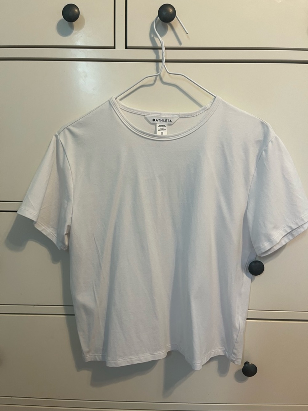 Athleta White Essential Cropped Tee